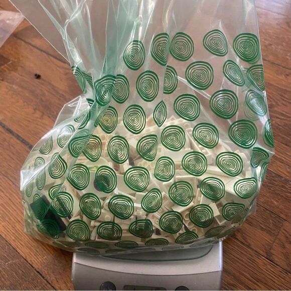 LEGO Mixed Pieces white 1lb - Picture 4 of 4